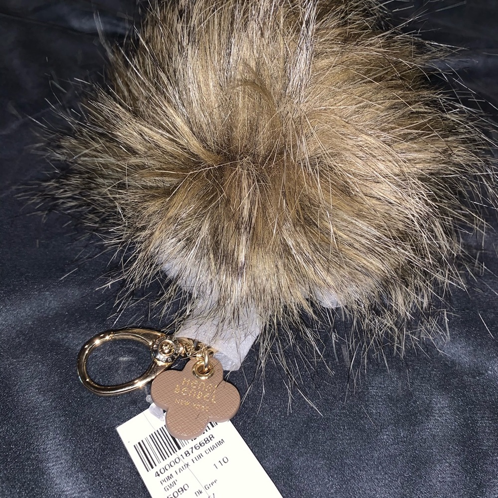 Henri Bendel Puff ball keychain - Picture 2 of 3